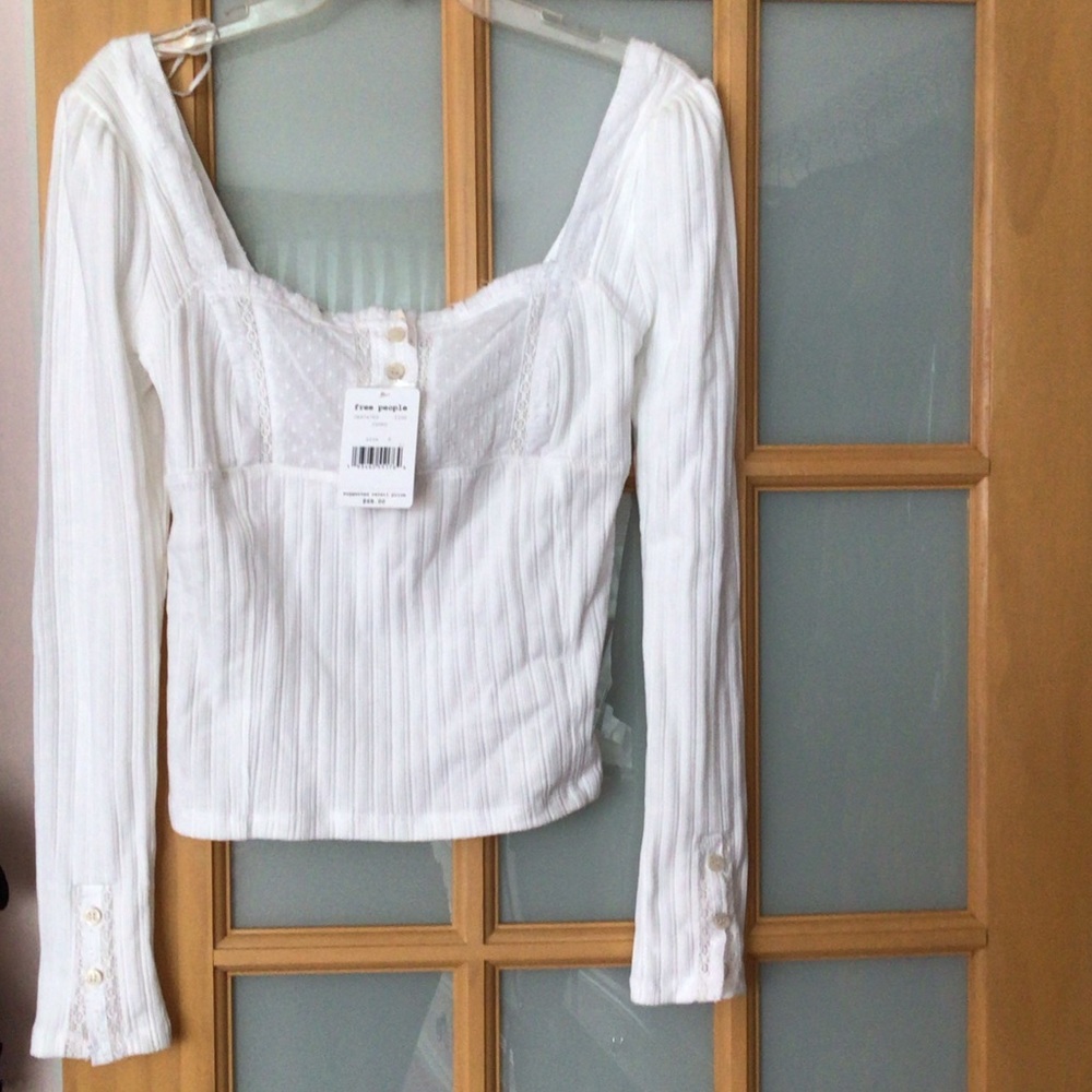 Free People” 100% Cotton Knitted Top
